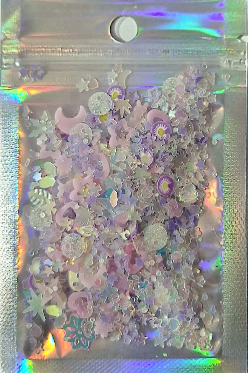 Picadillo holografico +arcilla polimerica lila